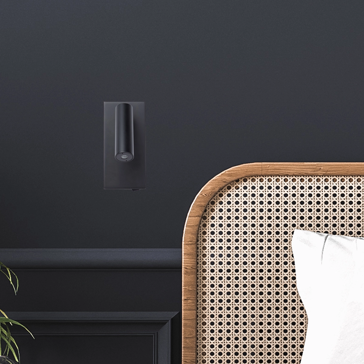 Bedside lamp Victoria Black with switch Lyora 5053423308708