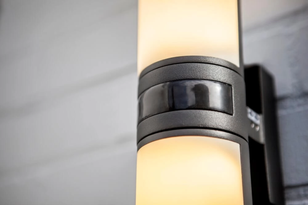 Design wall lamp Cyra with sensor Lutec 6939412049113