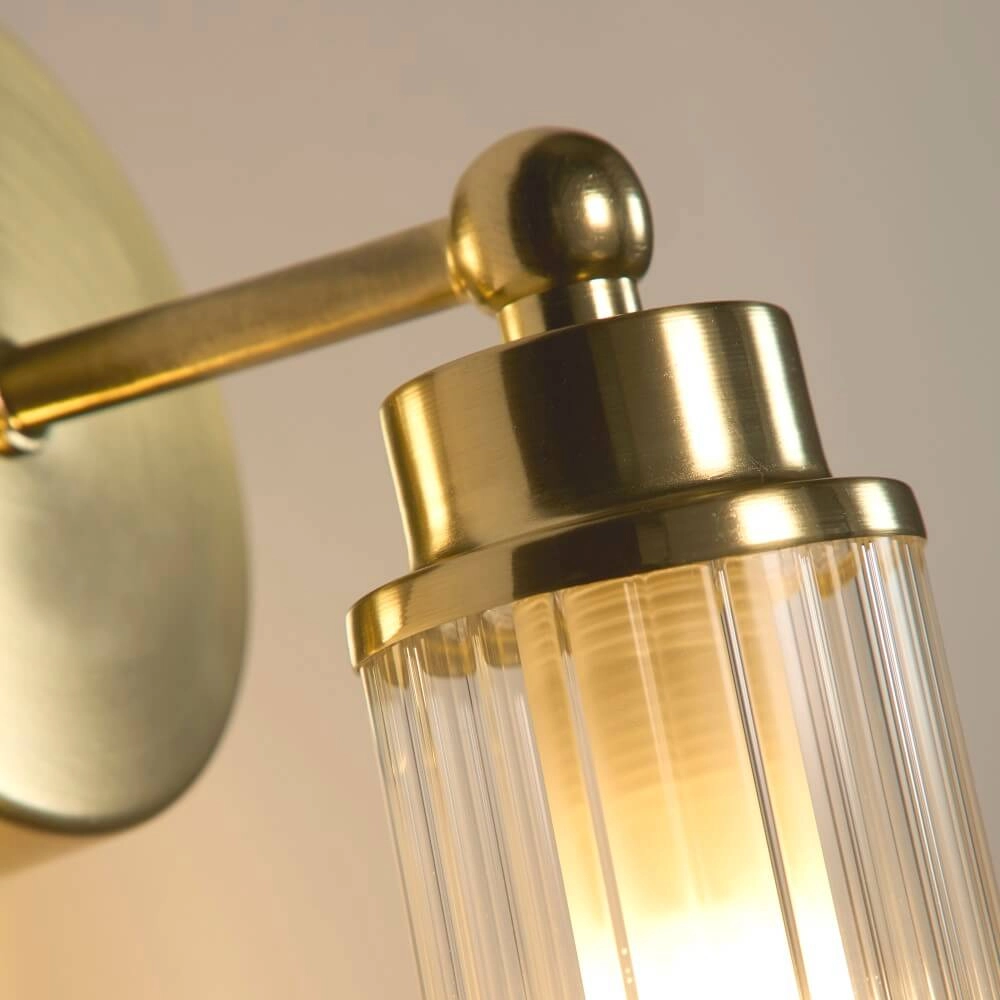 Gold wall lamp Imperial with ribbed glass Searchlight 5053423271958