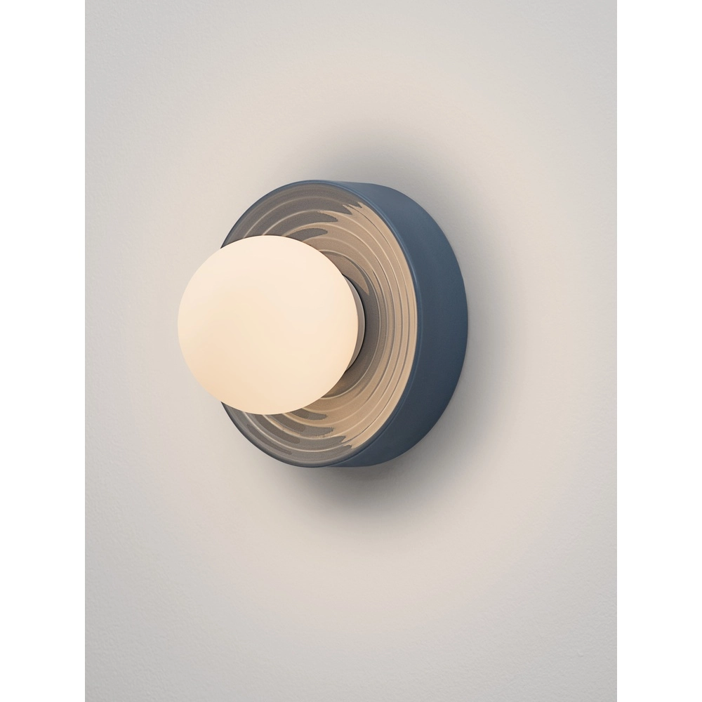 Wall lamp Orbique light blue Ø 16cm Lyora 5212017483904