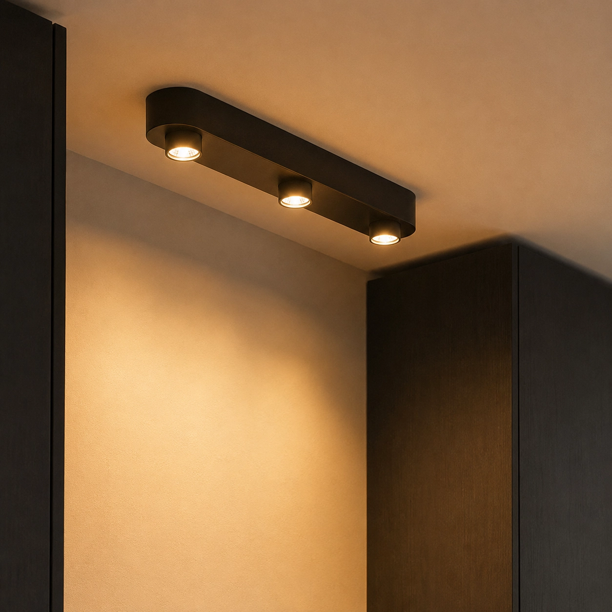 3-light surface-mounted spotlight Bar Sienna brown