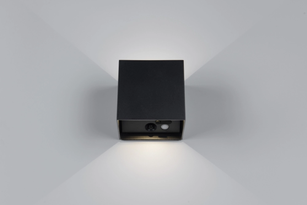 Wall lamp rechargeable Genie Black with sensor Trio 4017807636376