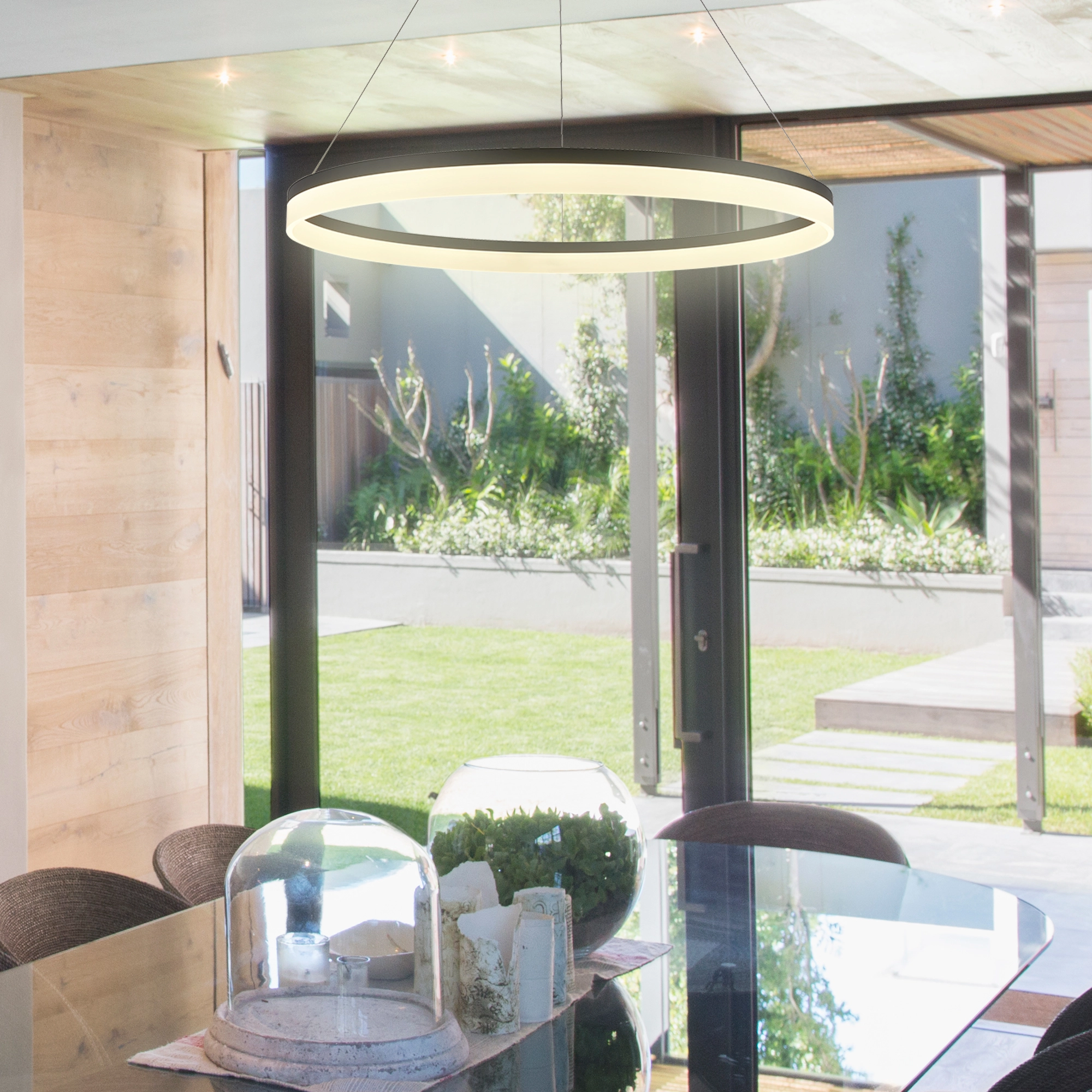 Sleek pendant lamp Ara Ø 60cm black Lyora 5053423308050