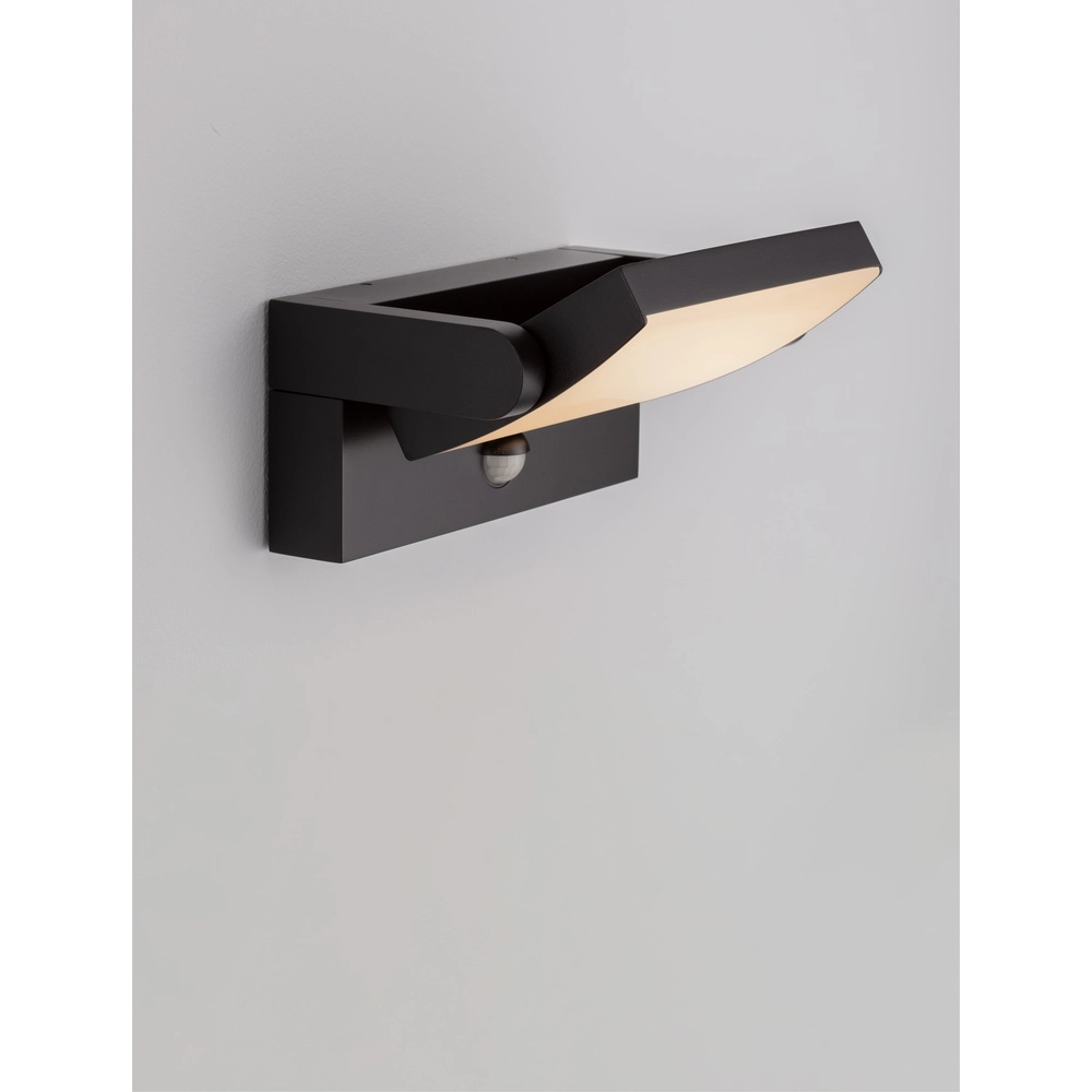 Design wall lamp Gerber Black with sensor Lyora 5212017447432