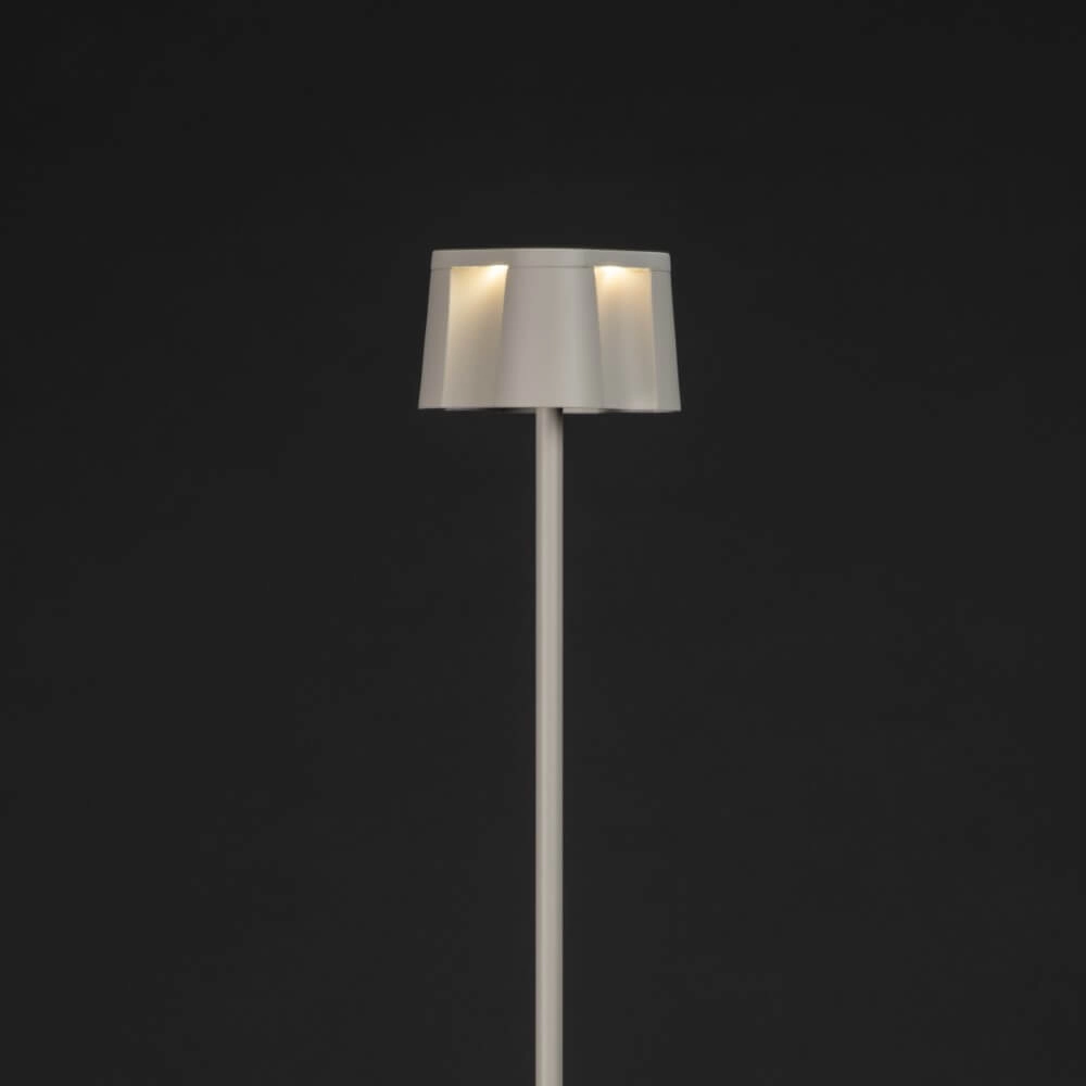 White floor lamp Nice for outdoors KonstSmide 7318307831252