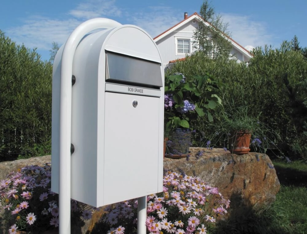 Mailbox Grande 9016 i White Bobi 6417237033284