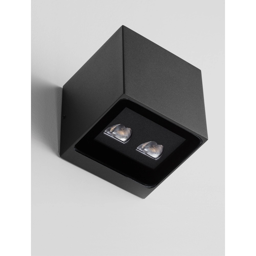 Design surface-mounted spotlight Rob black Lyora 5212017478610