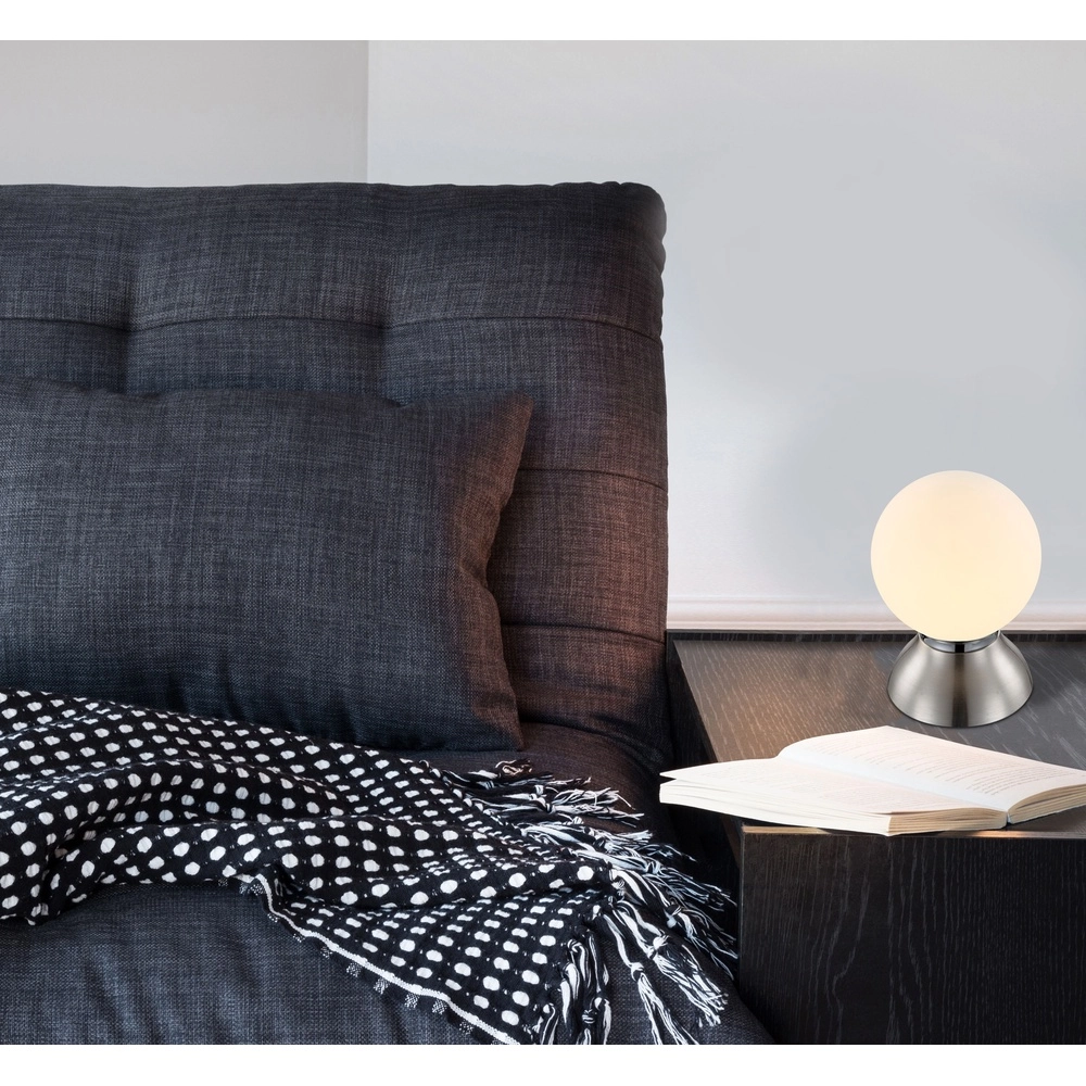 Table lamp Kitty chrome with sphere Globo 9007371294374