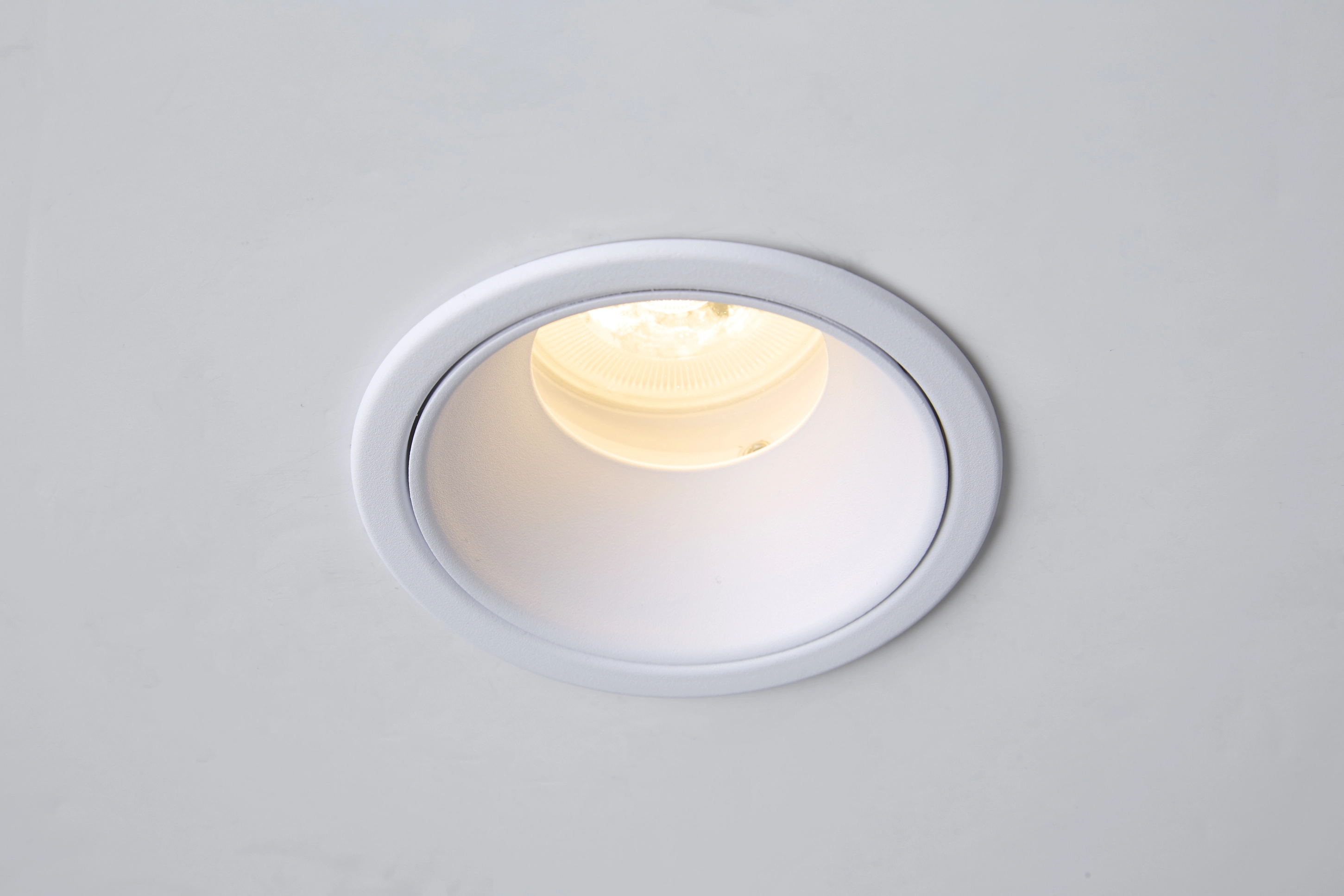 Recessed spotlight Zara white IP65