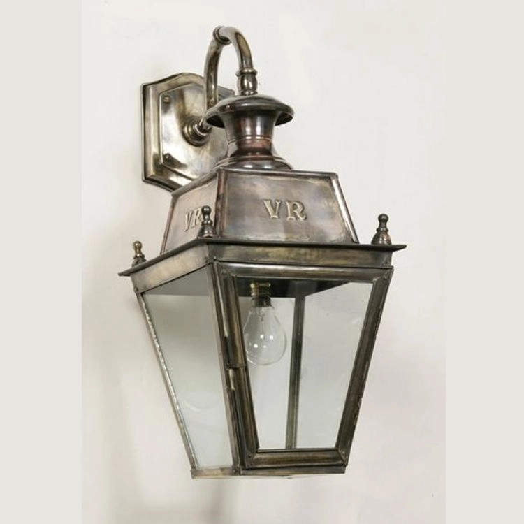 Rustic outdoor lamp Balmoral Top Mount handmade 73cm - polished gold (pbul) Limehouse 8716803510364