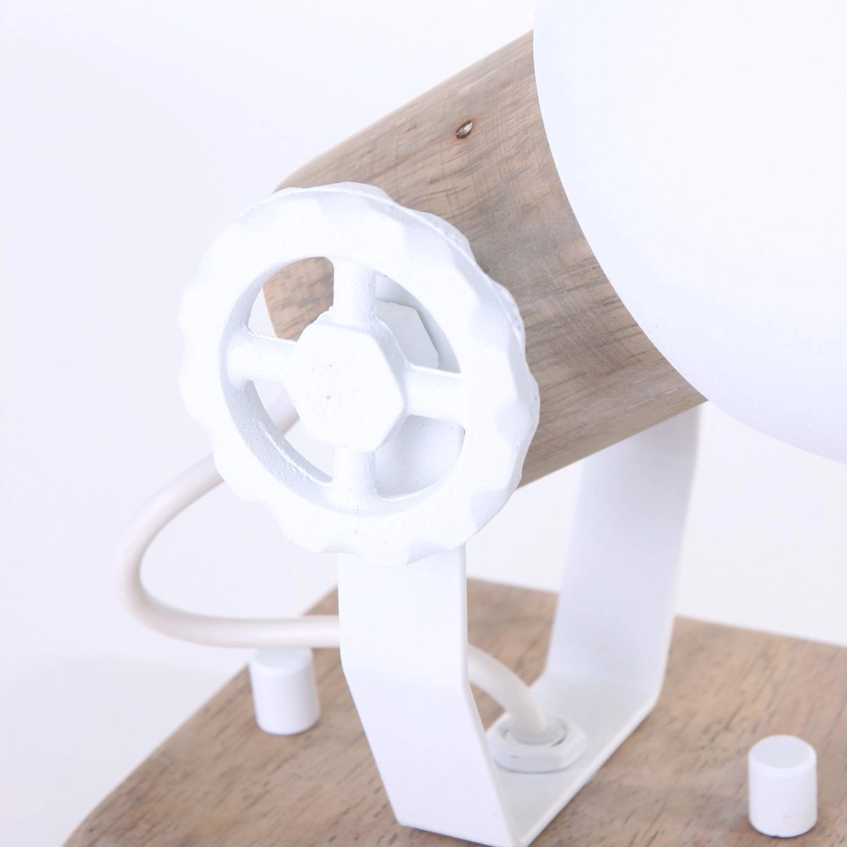 Retro wall lamp Gearwood white with wood brown Steinhauer 8712746122725