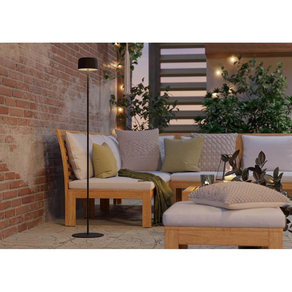 Sleek patio lamp Roccanova Solar Black with USB Eglo 9008606355075