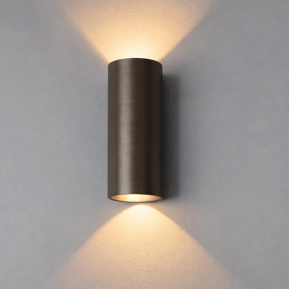 Sleek wall spotlight Brody 2 Dim to Warm Dark Antique Brown