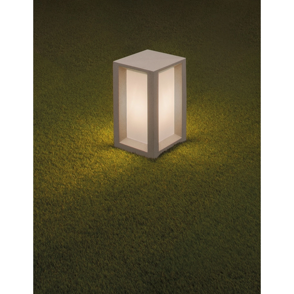 Square garden lamp Castro white