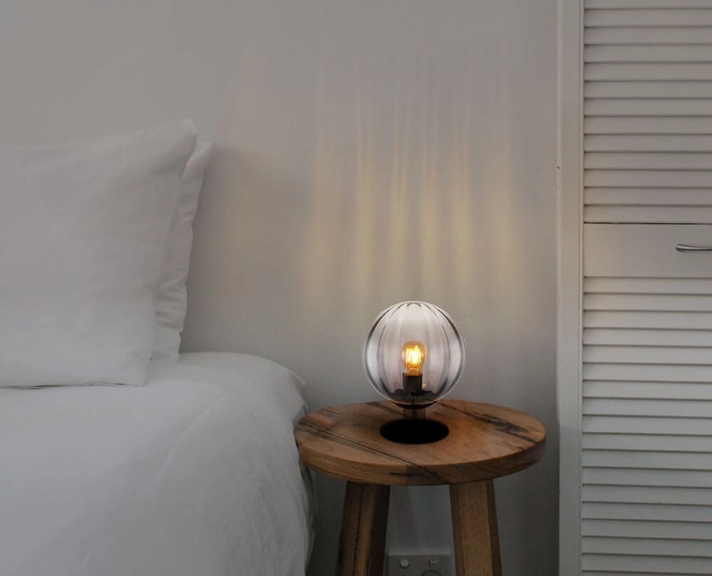 Table lamp Dallerta black with smoke glass Globo 9007371458561