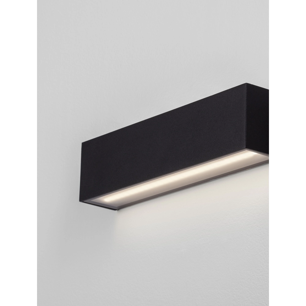 Sleek wall lamp Allure black 26cm Lyora 5212017479082