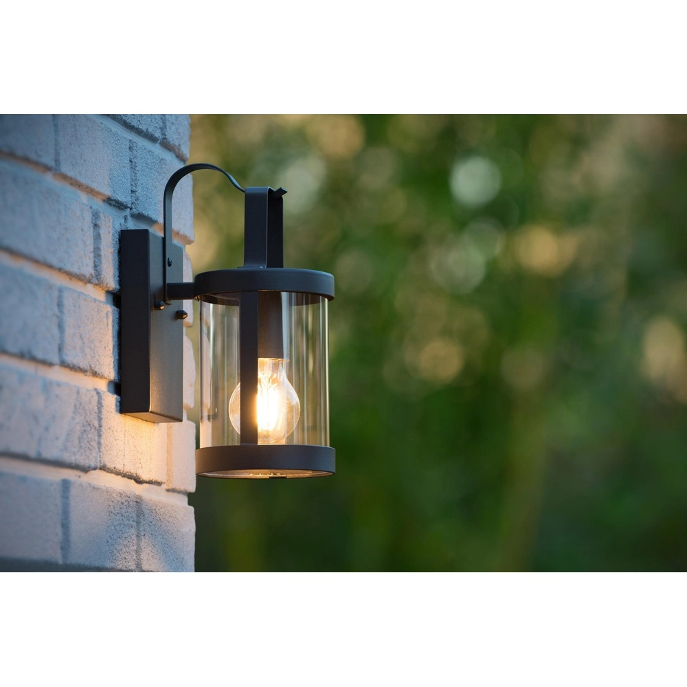 Black wall lamp Lindelo IP23 Lucide 5411212290366