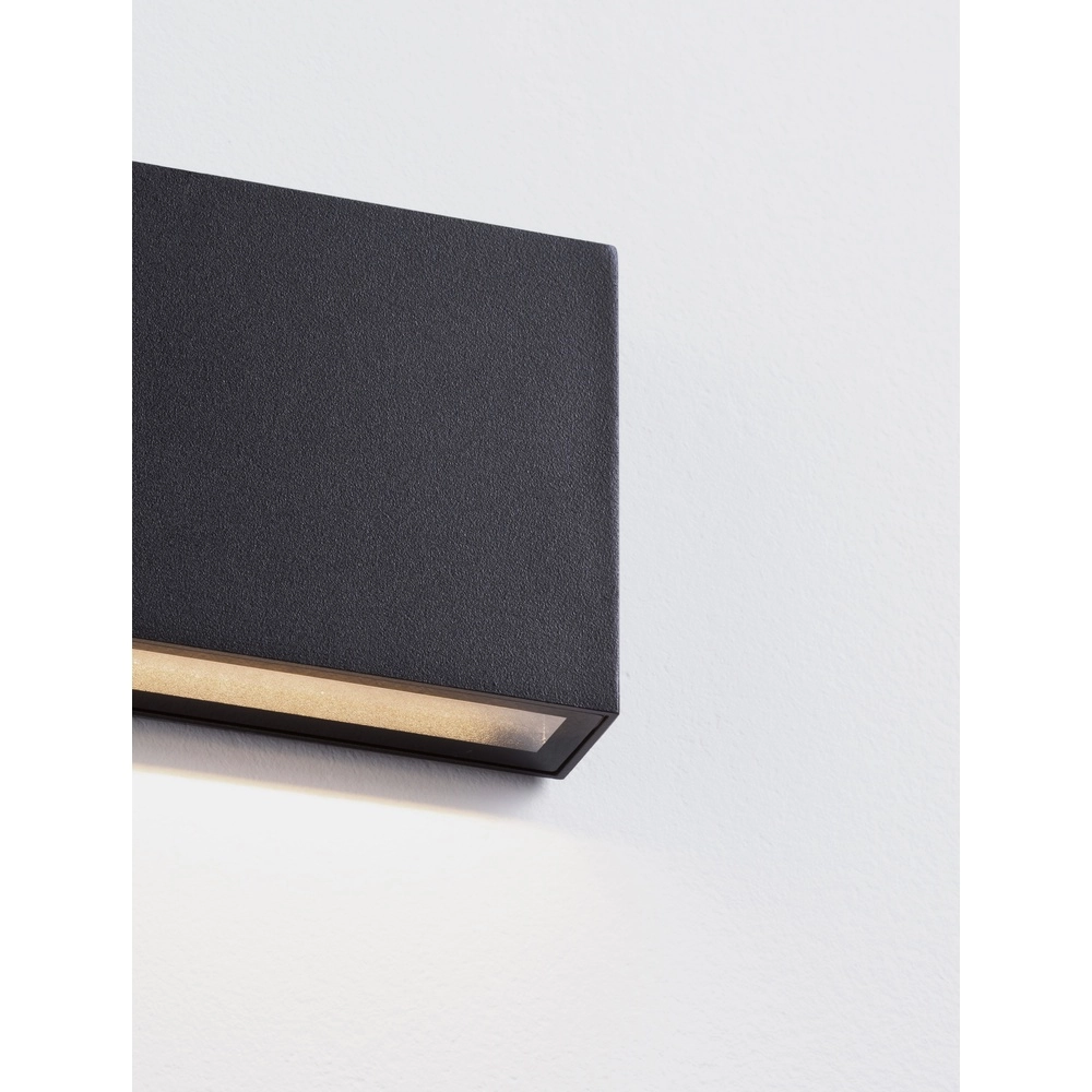 Sleek wall spotlight Tick Downlighter Black Lyora 5212017453617