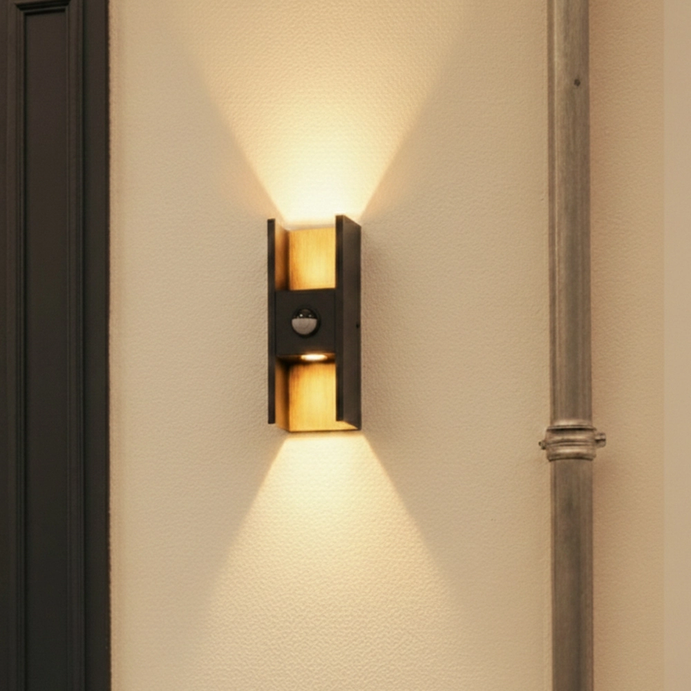 Wall spotlight Flatt anthracite with sensor