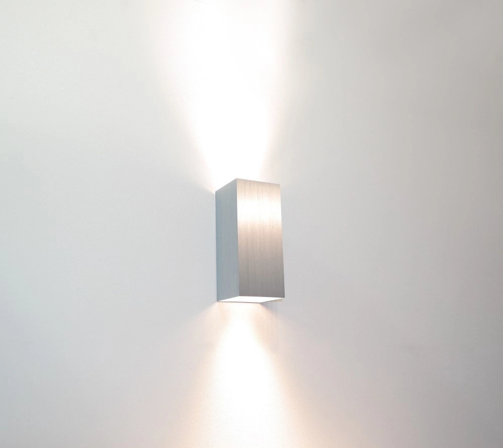 Square wall spot Dante2 metallic gray