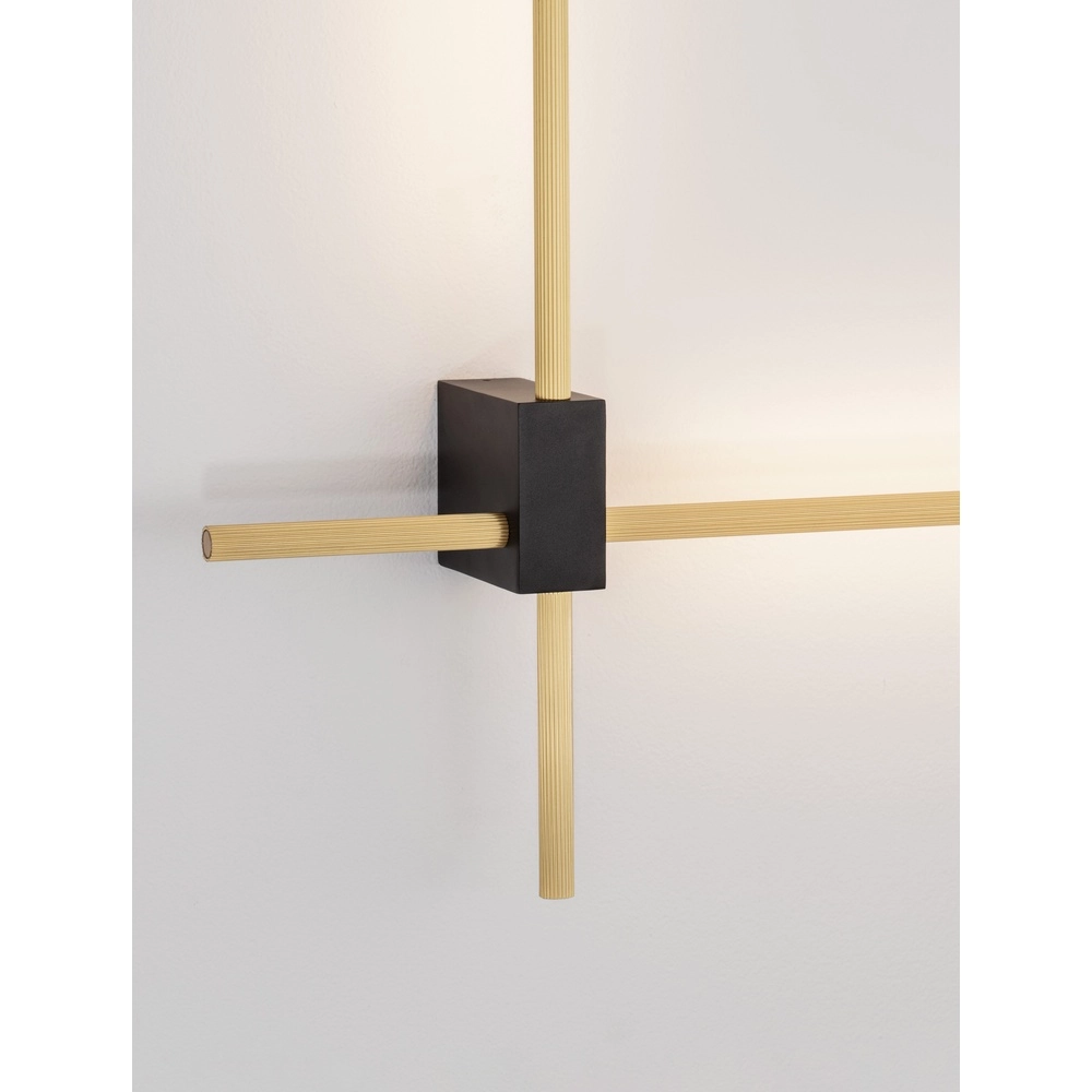 Sleek wall lamp Peak gold Lyora 5212017473714