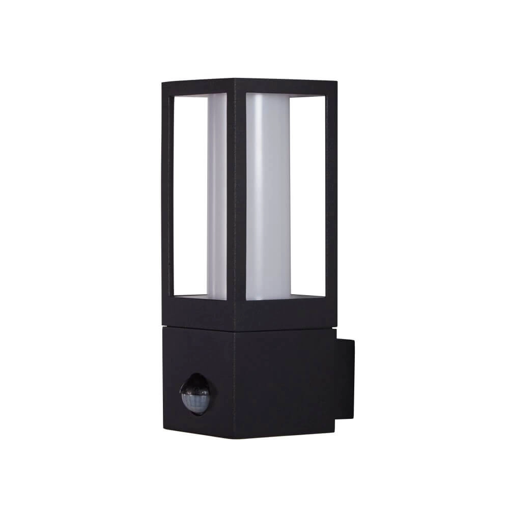 Sleek wall lamp Avenue black