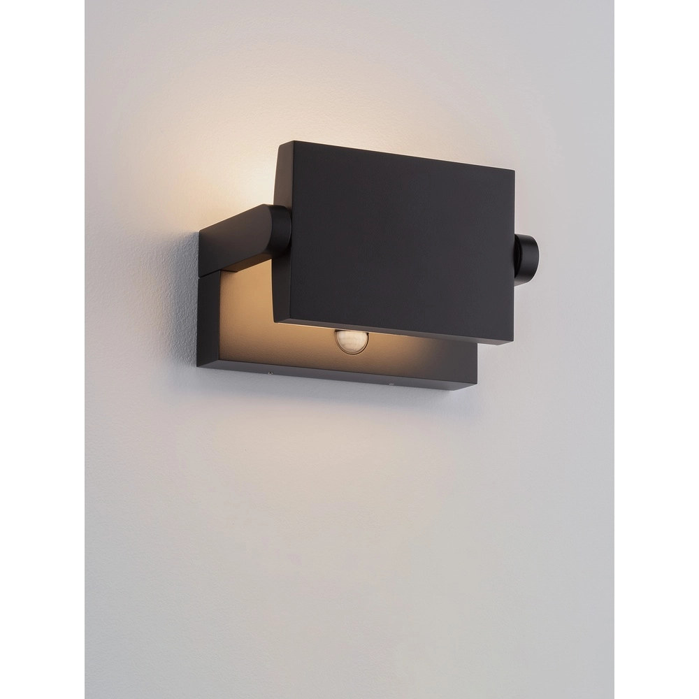 Design wall lamp Gerber Black with sensor