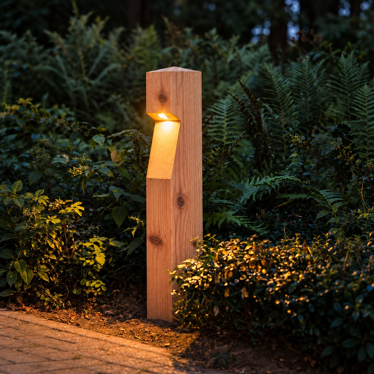 Wooden path lighting Eye 100 Douglas - 10x10x90cm - PH03 - 2700K
