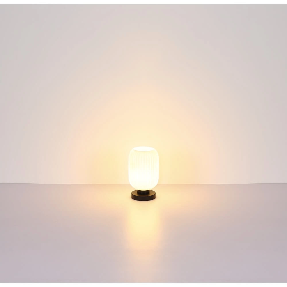 Round table lamp Normy white glass Ø 14cm Globo 9007371453283