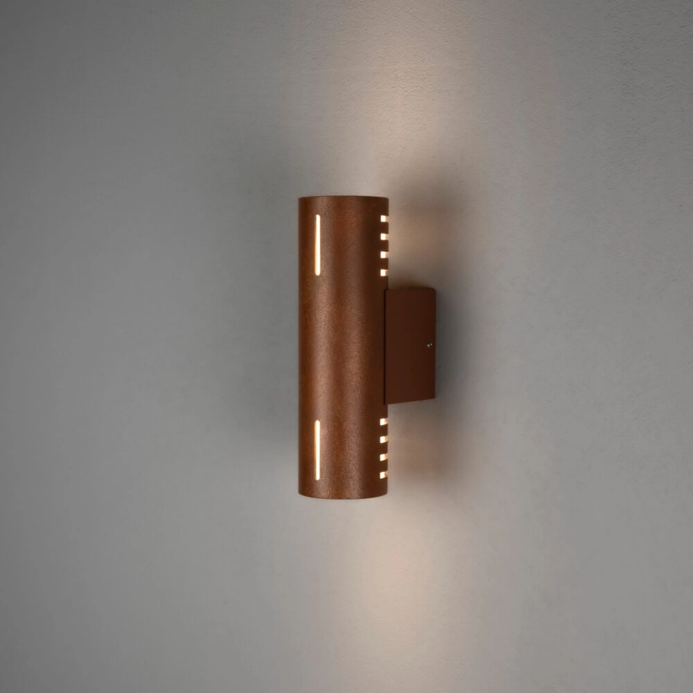 Design wall lamp Cuneo Rust brown with white glass