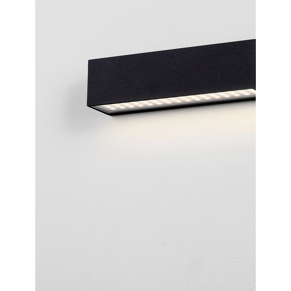 Sleek wall lamp Allure black 22cm Lyora 5212017479105