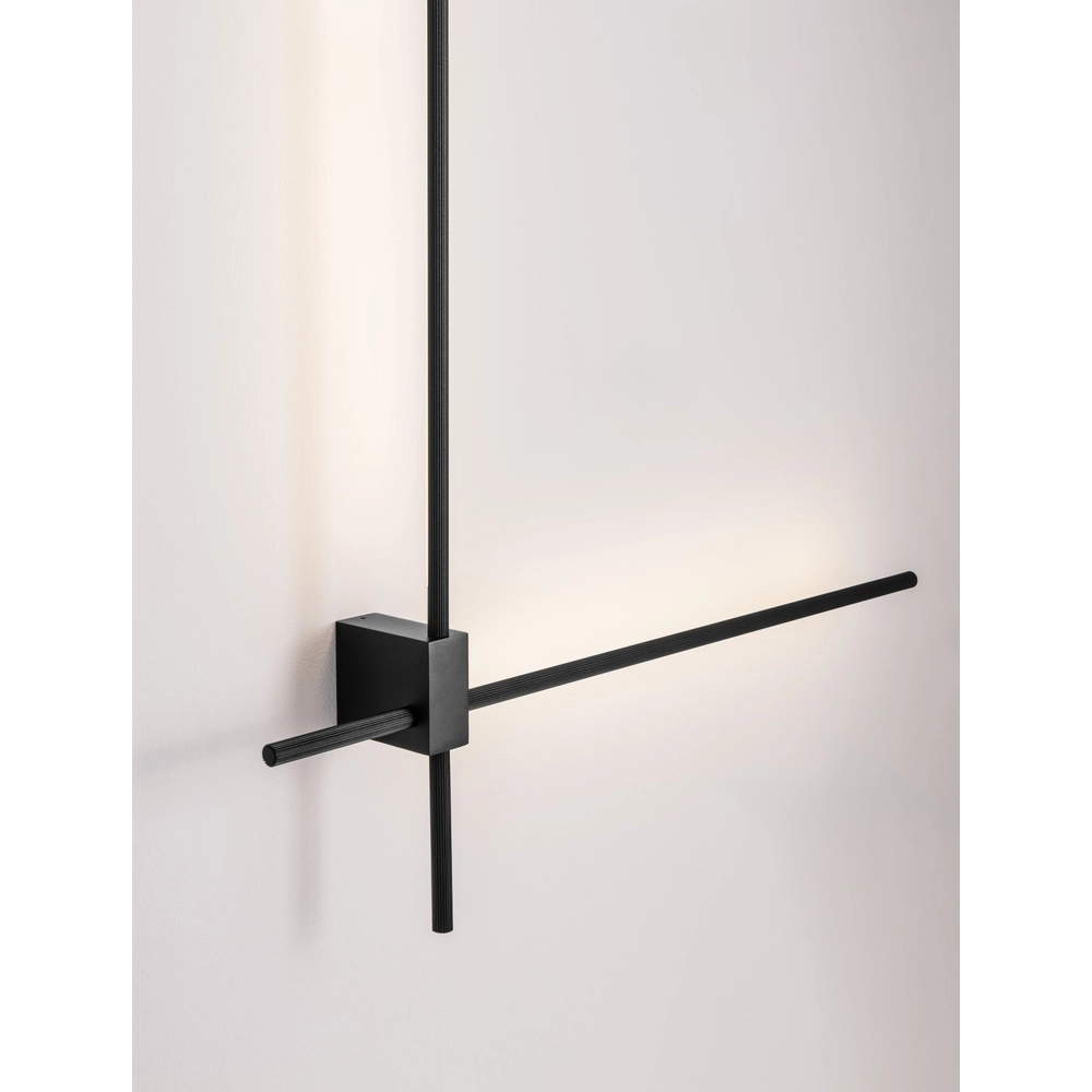Sleek wall lamp Peak black Lyora 5212017473707