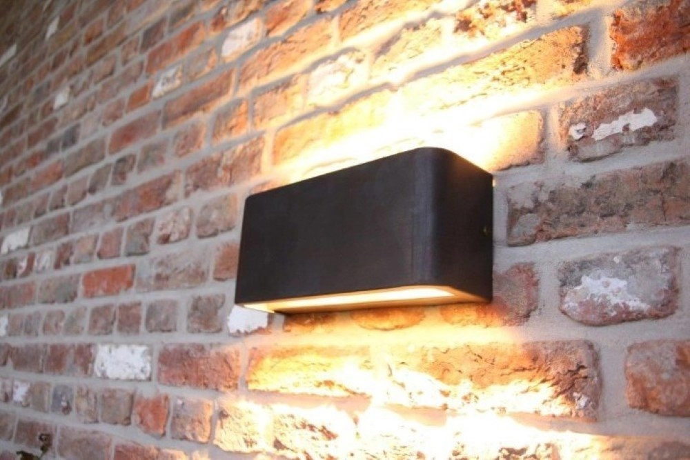 Outdoor lamp rural Vanno black-brown Tierlantijn 8716803510135