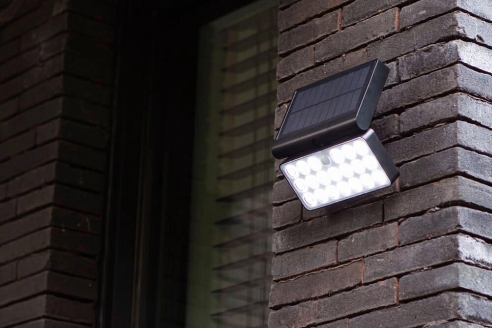 Black wall lamp Tuda solar single Lutec 6939412013626