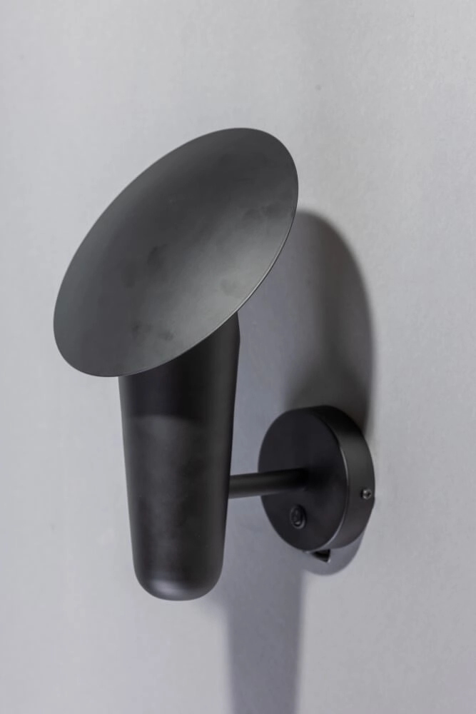 Modern wall lamp The Britt black with gold ETH 8720195304418