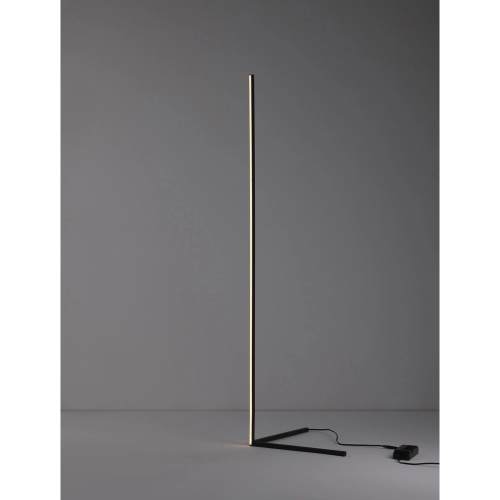 Floor lamp V-Line black