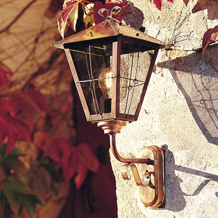 Outdoor light Fenix Up Rustic KonstSmide 7318304339003