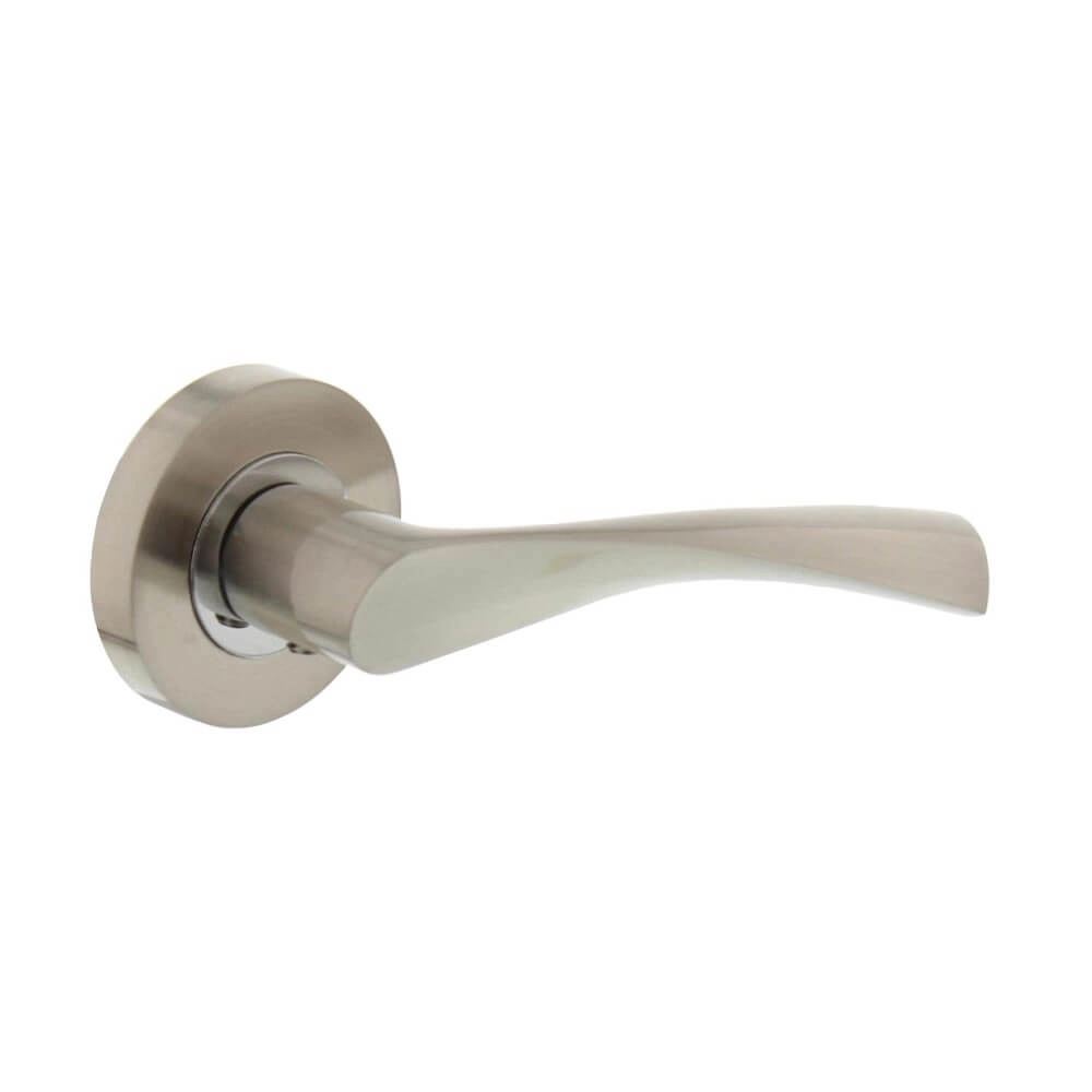 Door handle classic Giussy chrome on rosette
