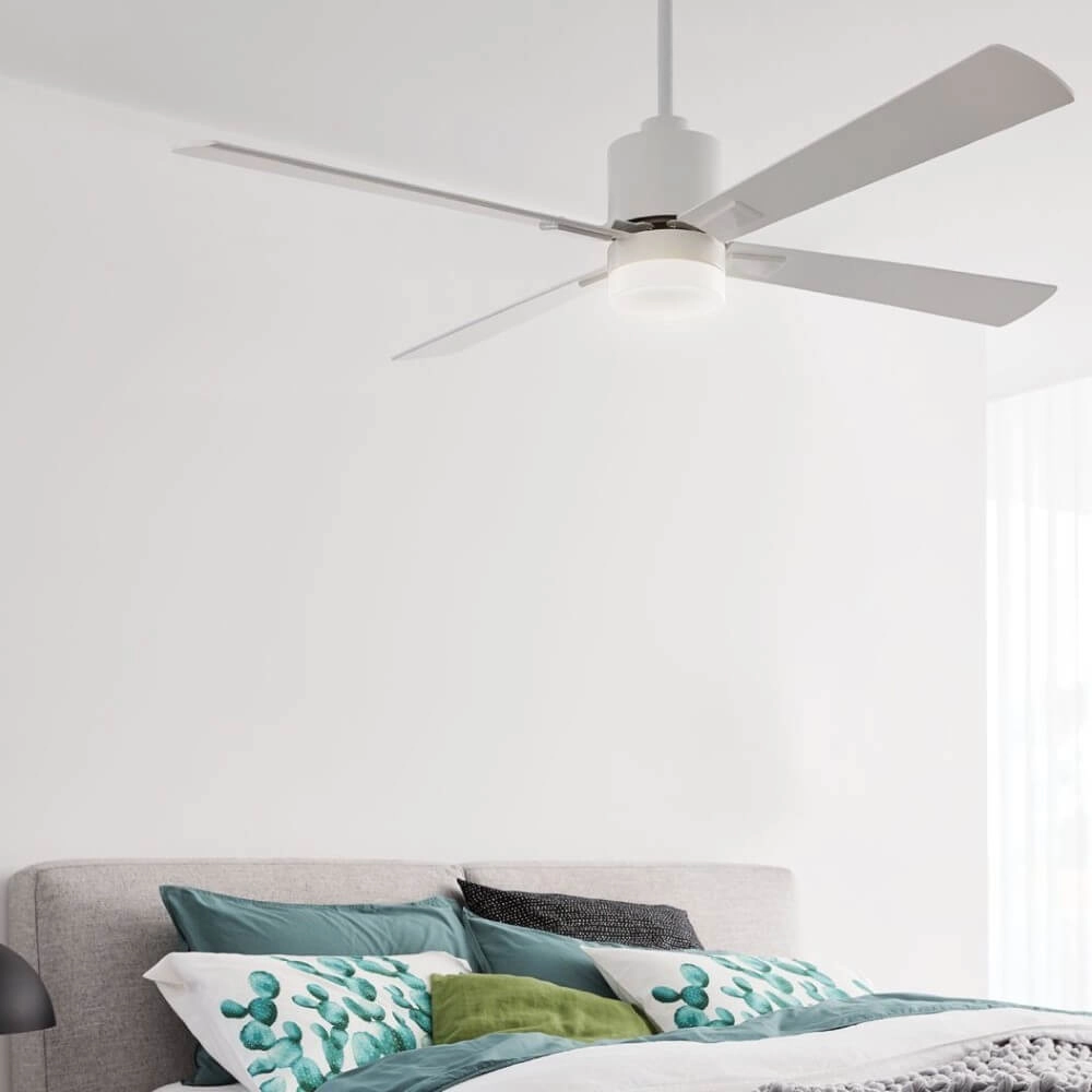 White ceiling fan Airfusion Climate I Ø 132cm Beacon 9333509087977