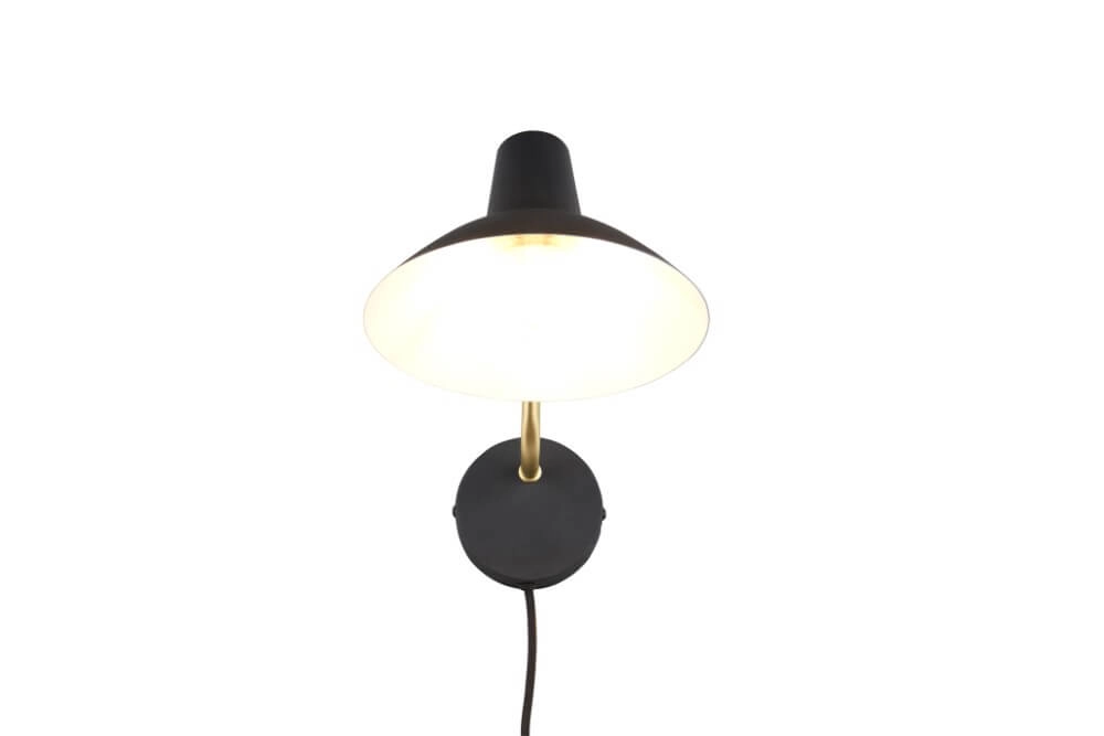 Read wall lamp Traveller black Trio 4017807613759