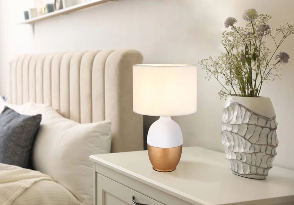 Golden table lamp Valentino with white Globo 9007371432301