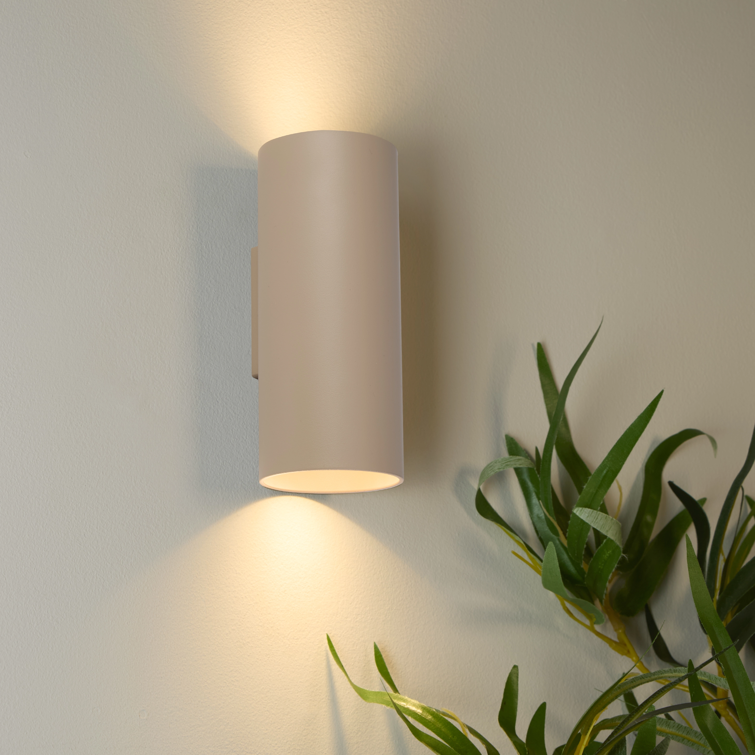 Round wall lamp Sifor sand brown