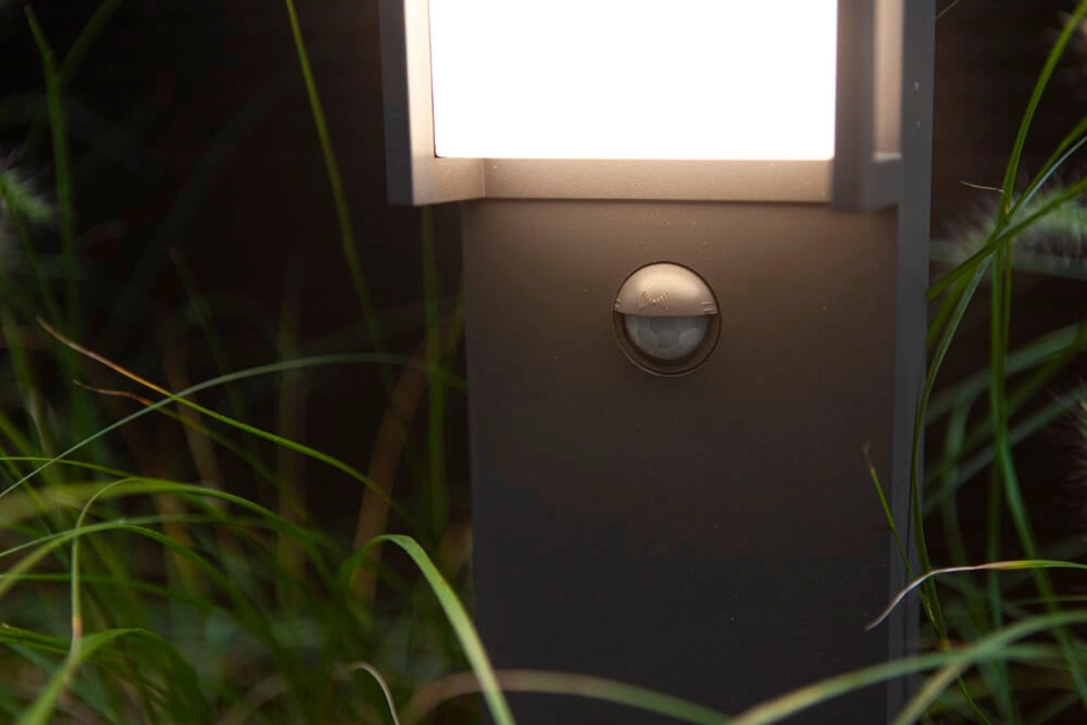 Design path lighting Qubo with sensor Lutec 6939412070285
