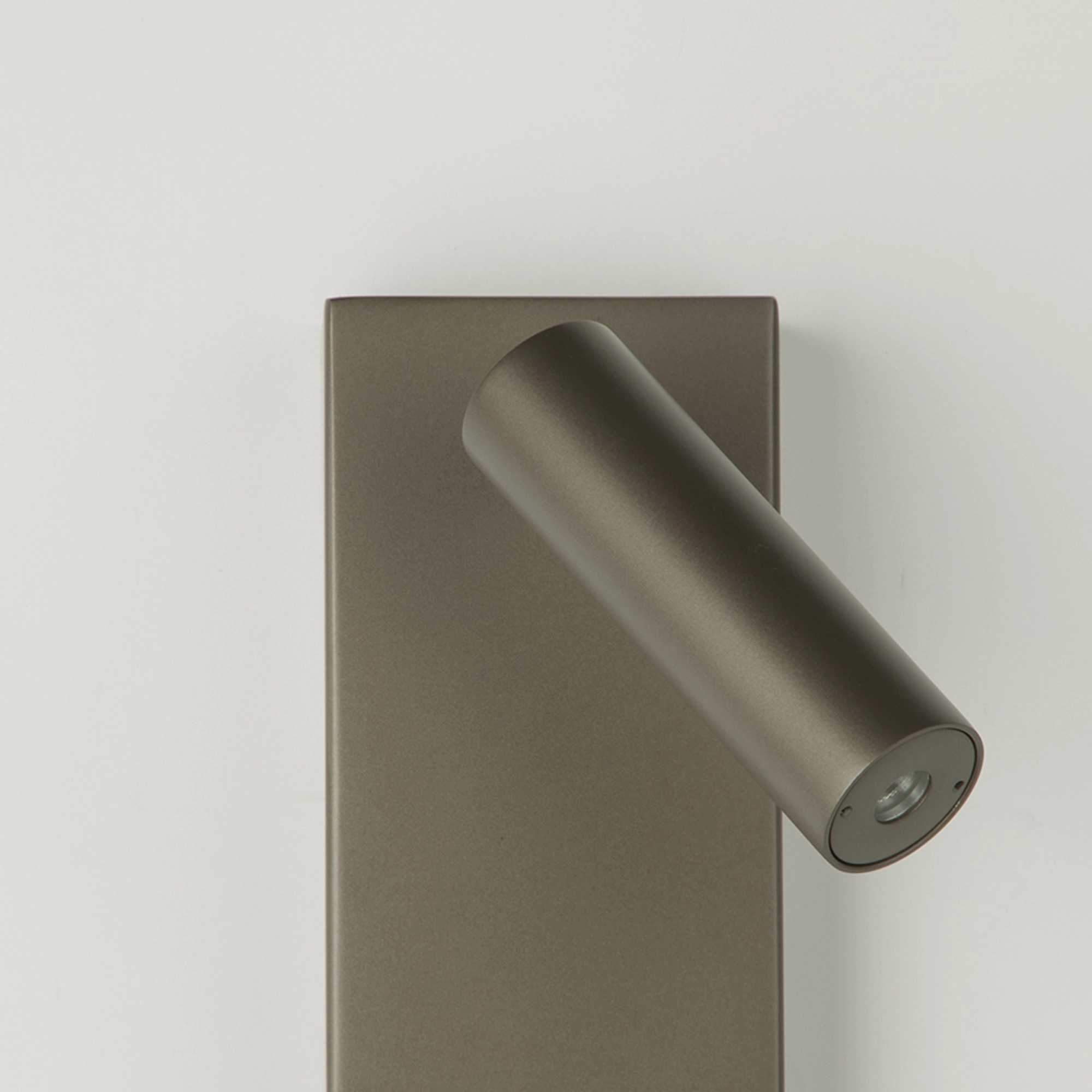 Bedside lamp Victoria bronze Lyora 5053423311814