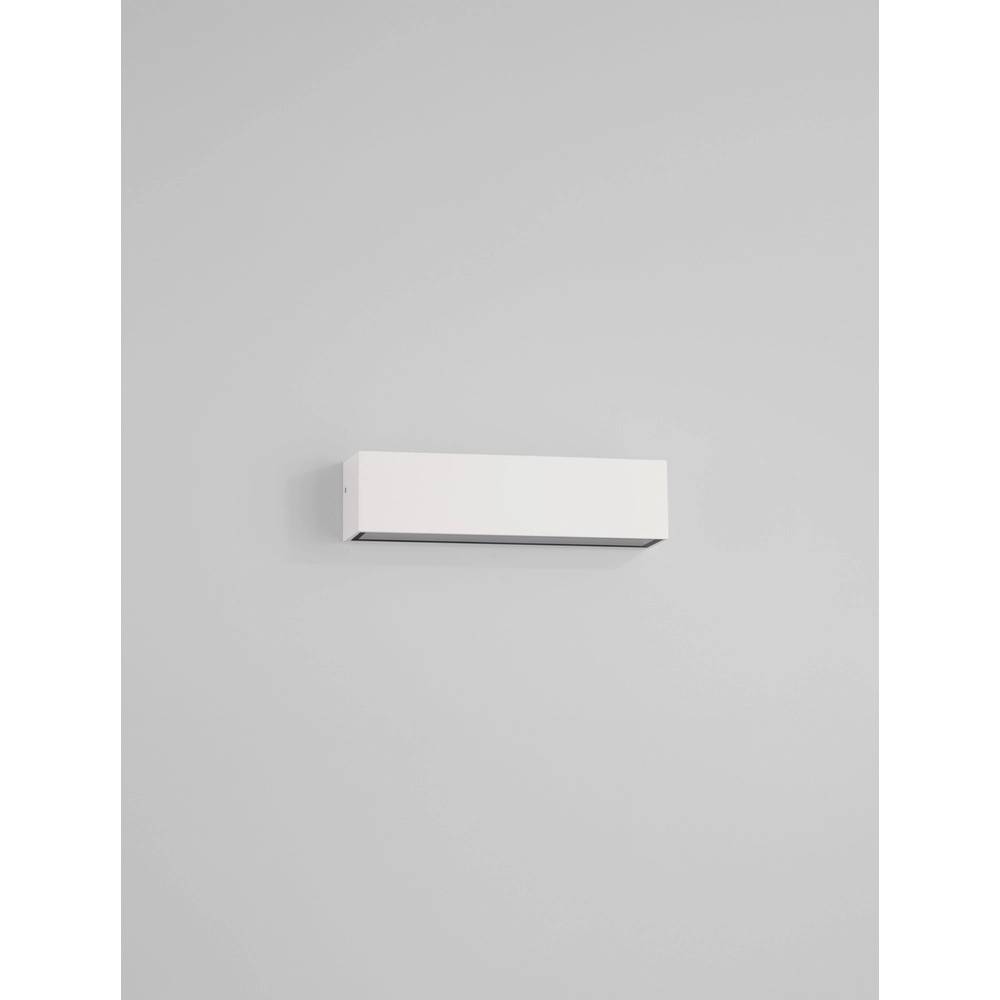 Sleek wall lamp Allure white 22cm Lyora 5212017479112